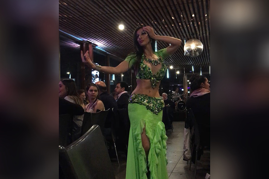 Show danza árabe saffa bellydance