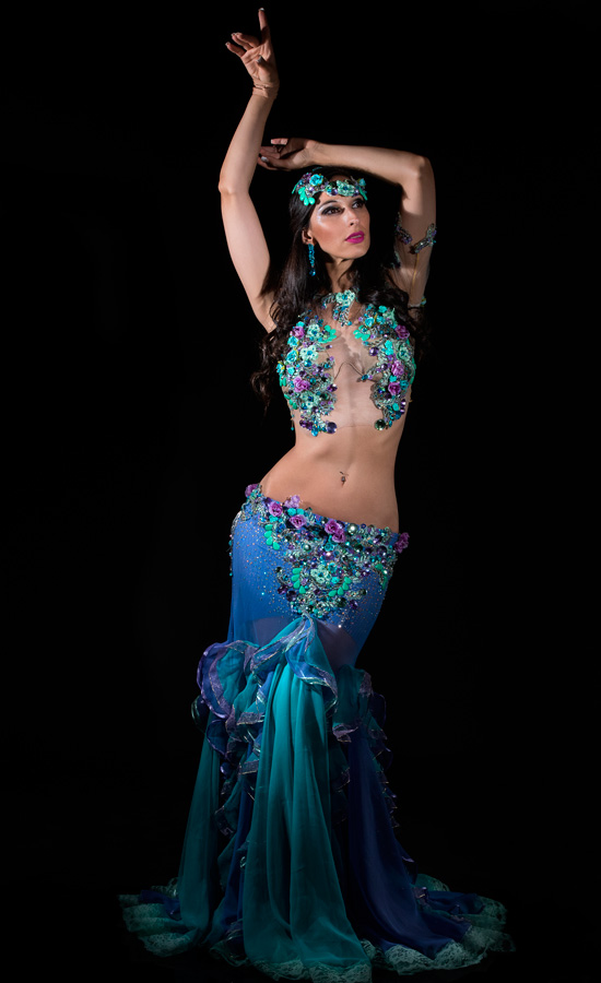 Show danza árabe saffa bellydance